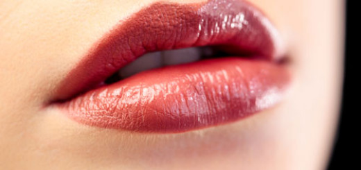 tips-for-making-your-lips-look-plumper