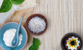 6 Natural Exfoliators for Winter