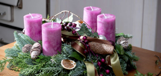 traditional-ways-to-decorate-your-home-for-christmas