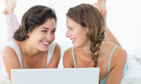 6 Signs Someone is a True Friend