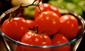 11 Reasons You Should Start Eating Tomatoes